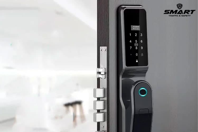 Smart Digital Doorlock